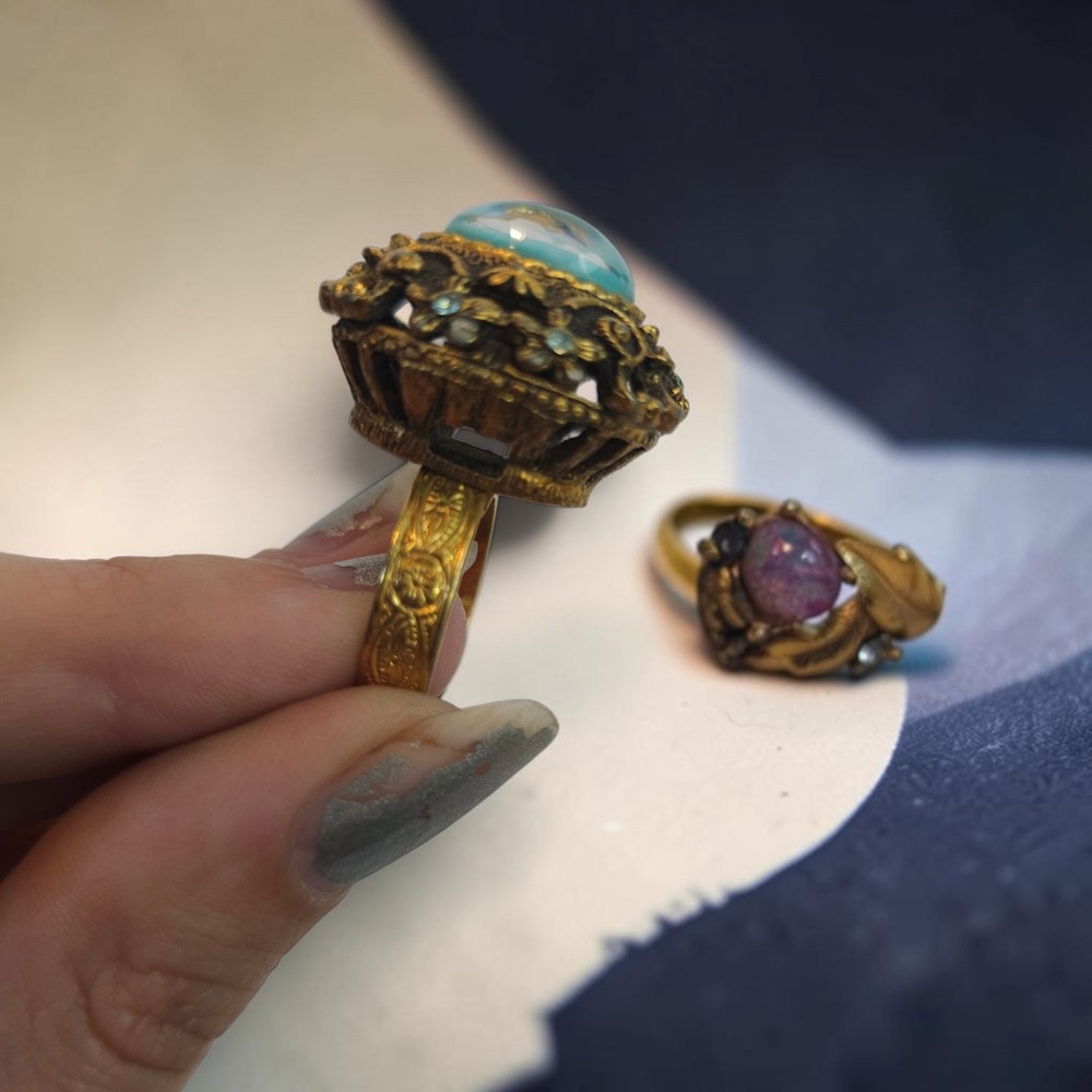 Vintage Gold Tone Cocktail Ring Set Teal, Faux Opal Sarah Coventry & Fire Flower - Picture 5 of 16